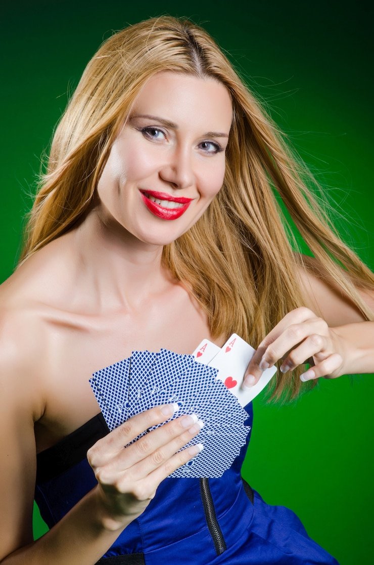 kelabang togel mobile app interface showing Liga 1 football markets and live casino options